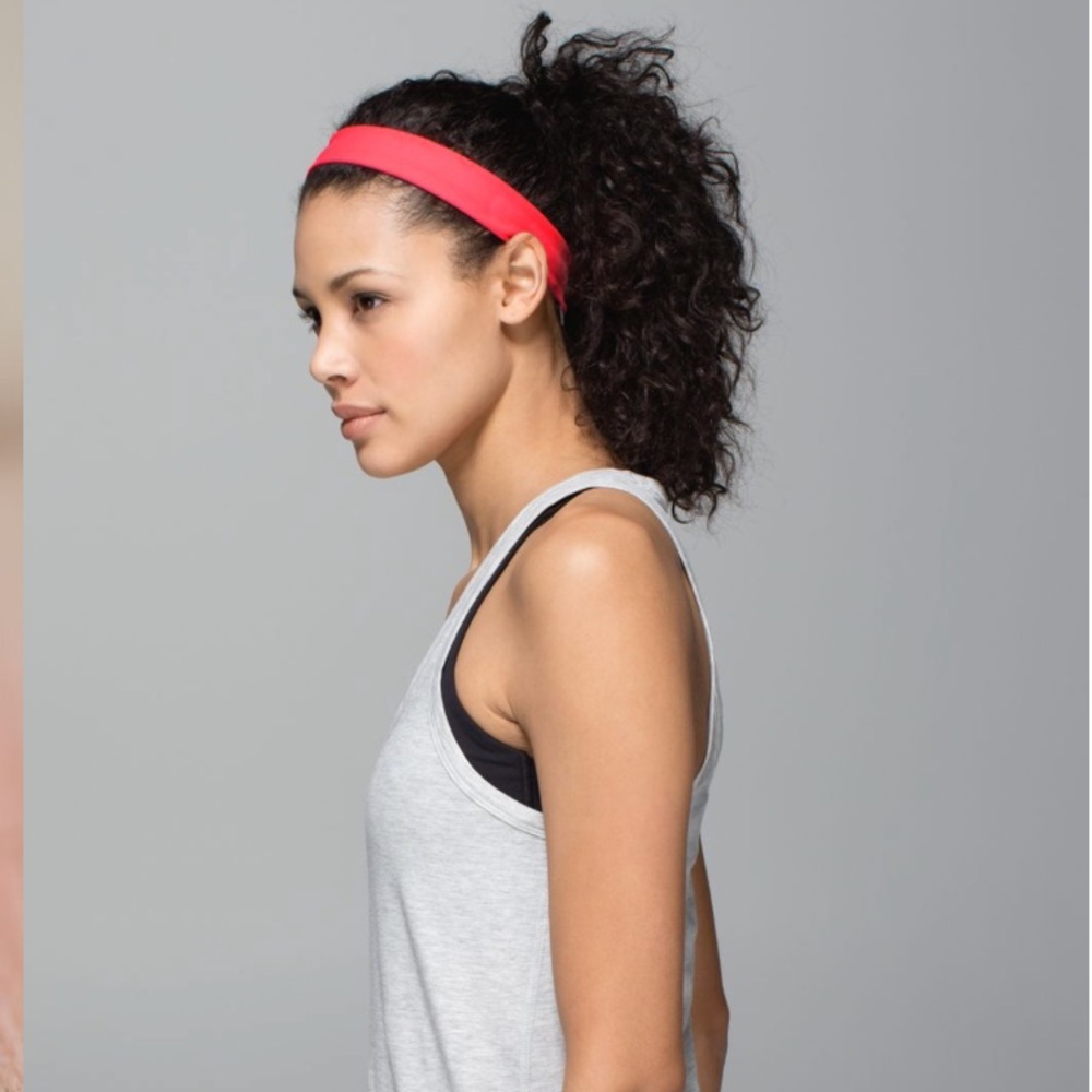 Fly Away Tamer Lululemom Headband (skinny)